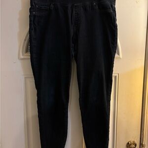 Essentials Black Pull-On Jeggings